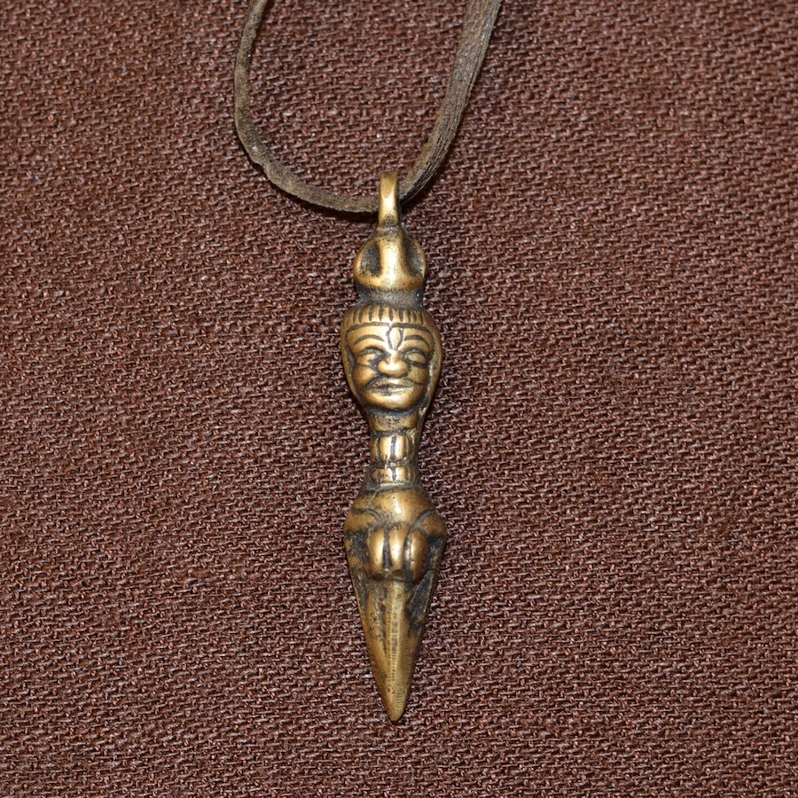 Защитный кулон №52